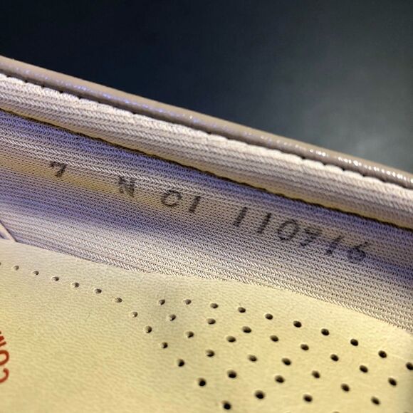 Womens SAS Tripad Comfort Beige Slip On Loafers / Size 7 - Picture 9 of 9